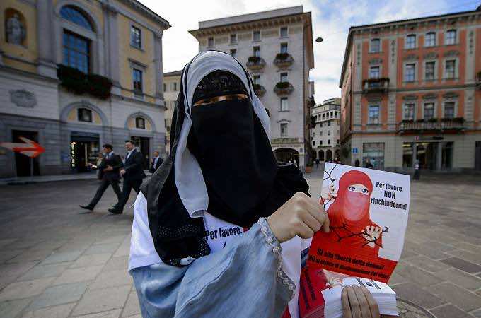 European Countries Seek To Ban Full Face Islamic Veils For Good Morocco World News