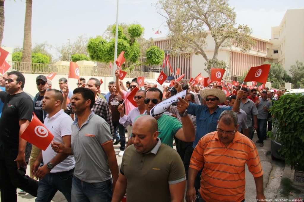 Tunisia Thwarts Alleged UAE-Backed Coup, Sacks Interior Minister