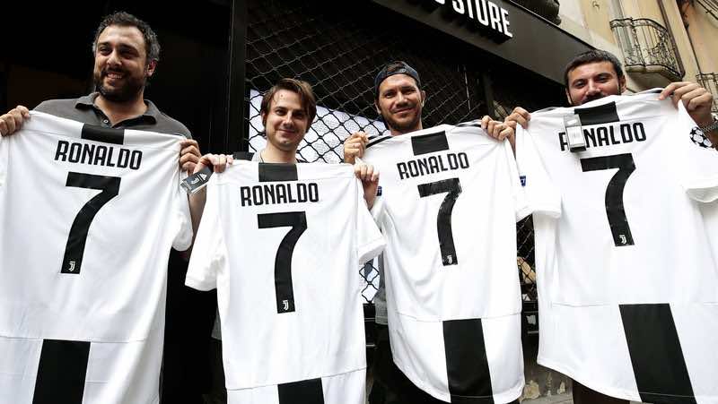 ronaldo jersey sales