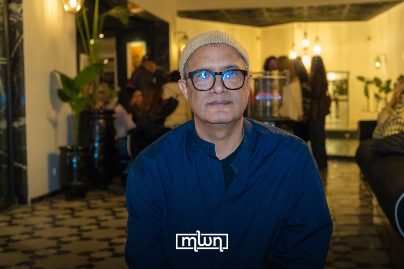 Noureddine Amir is a sculptor and fashion designer